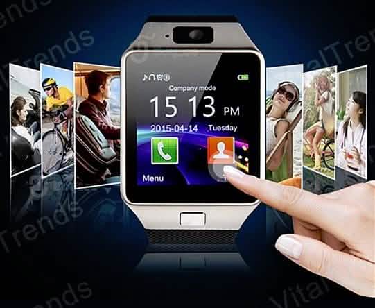 Bluetooth Smart Watch with Camera & Fitness Tracking